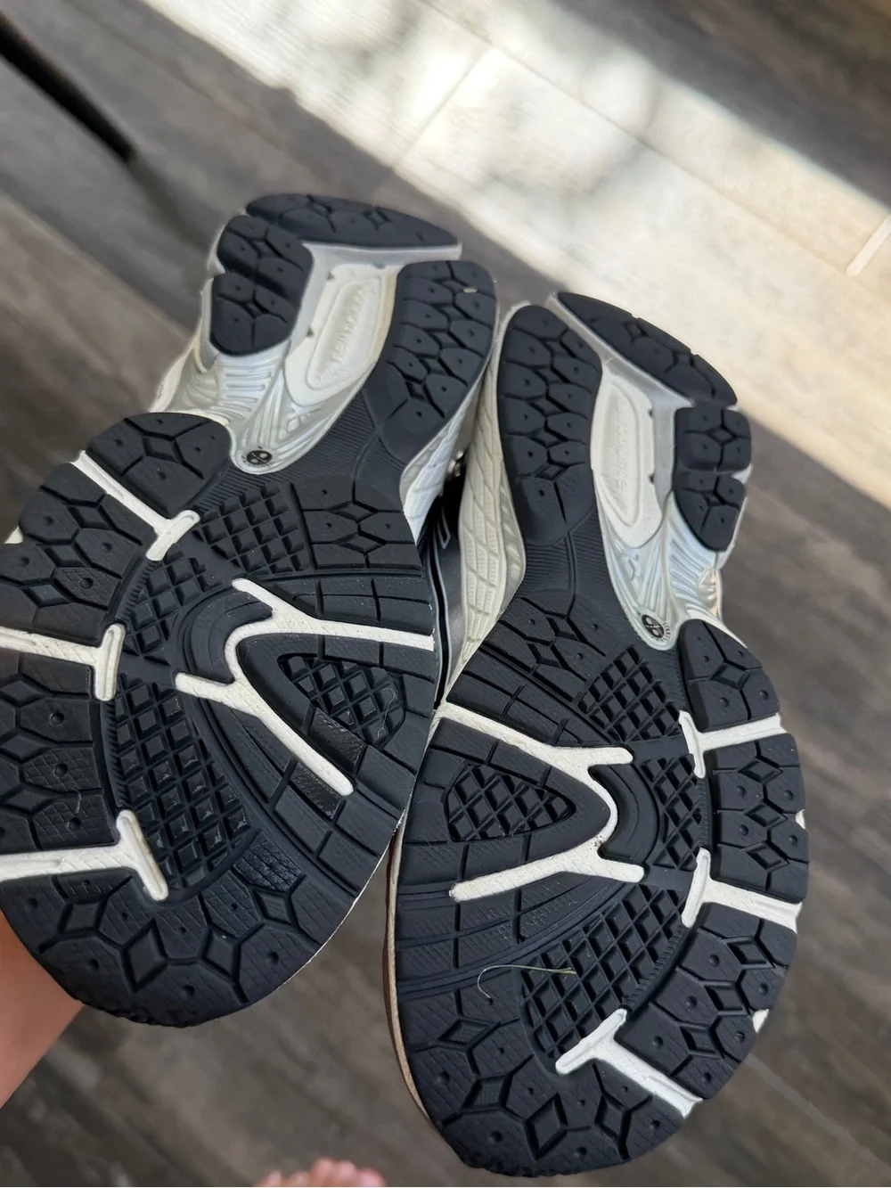 New Balance Kids' Grade School 1906 Shoes 1y black grey